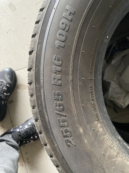 Автошина в очень отличном состоянии с пробегом 700 км