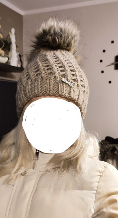 Zimowa czapka damska dzianinowa Jacob r. uniwersalny