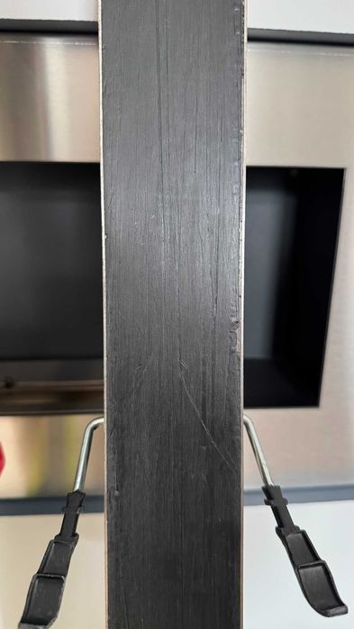 Narty Volkl Racetiger SL dł. 165 cm promień skr. 13,1 m