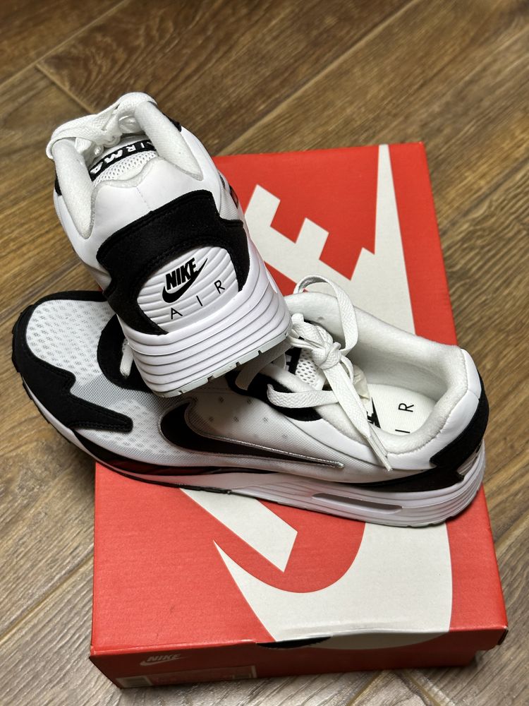 Кросівки Nike Air Max Solo. Оригінал. Нові. Оригинал. Кроссовки