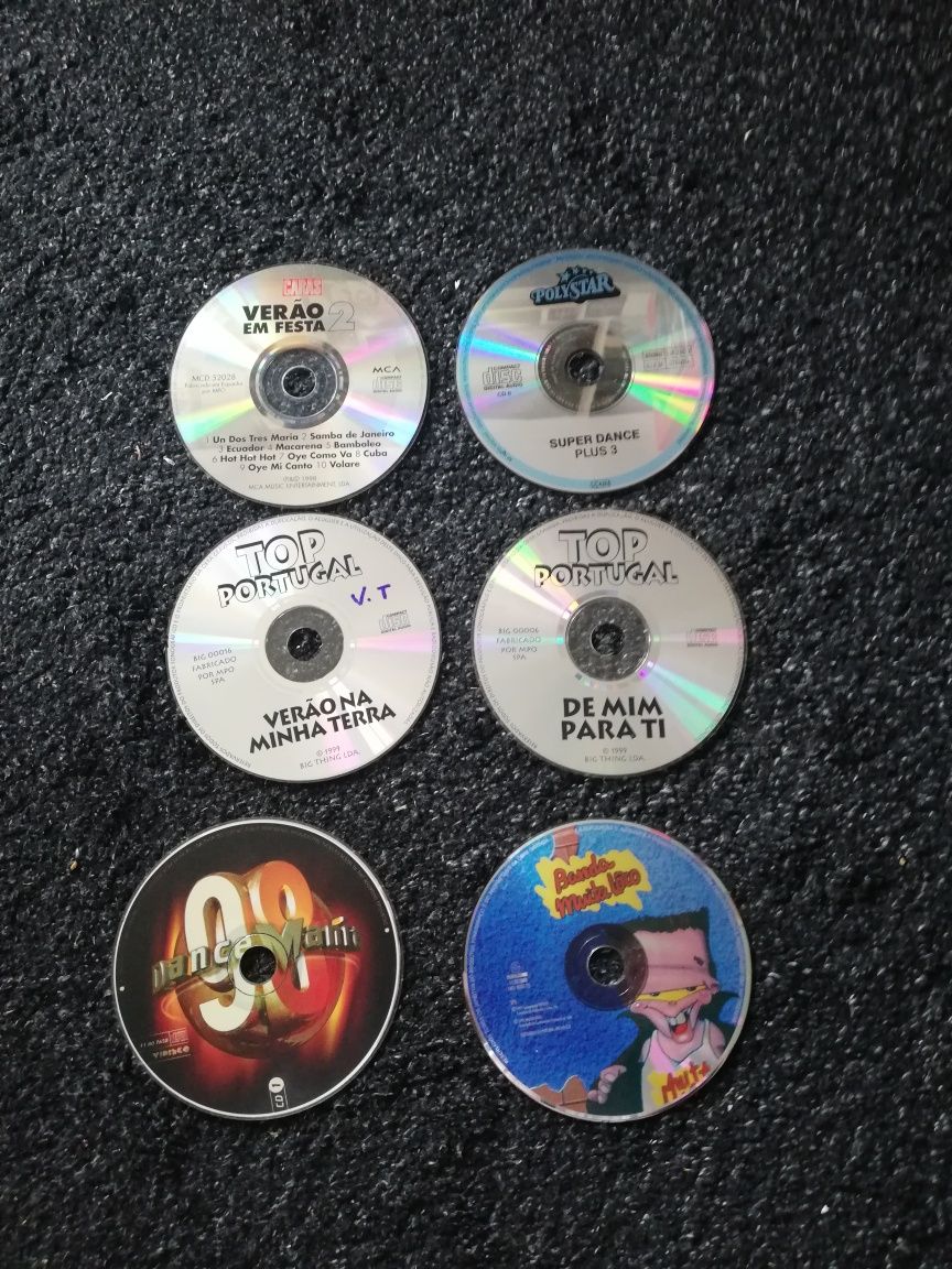 CDS musica  e dvds de karaoke vários originais