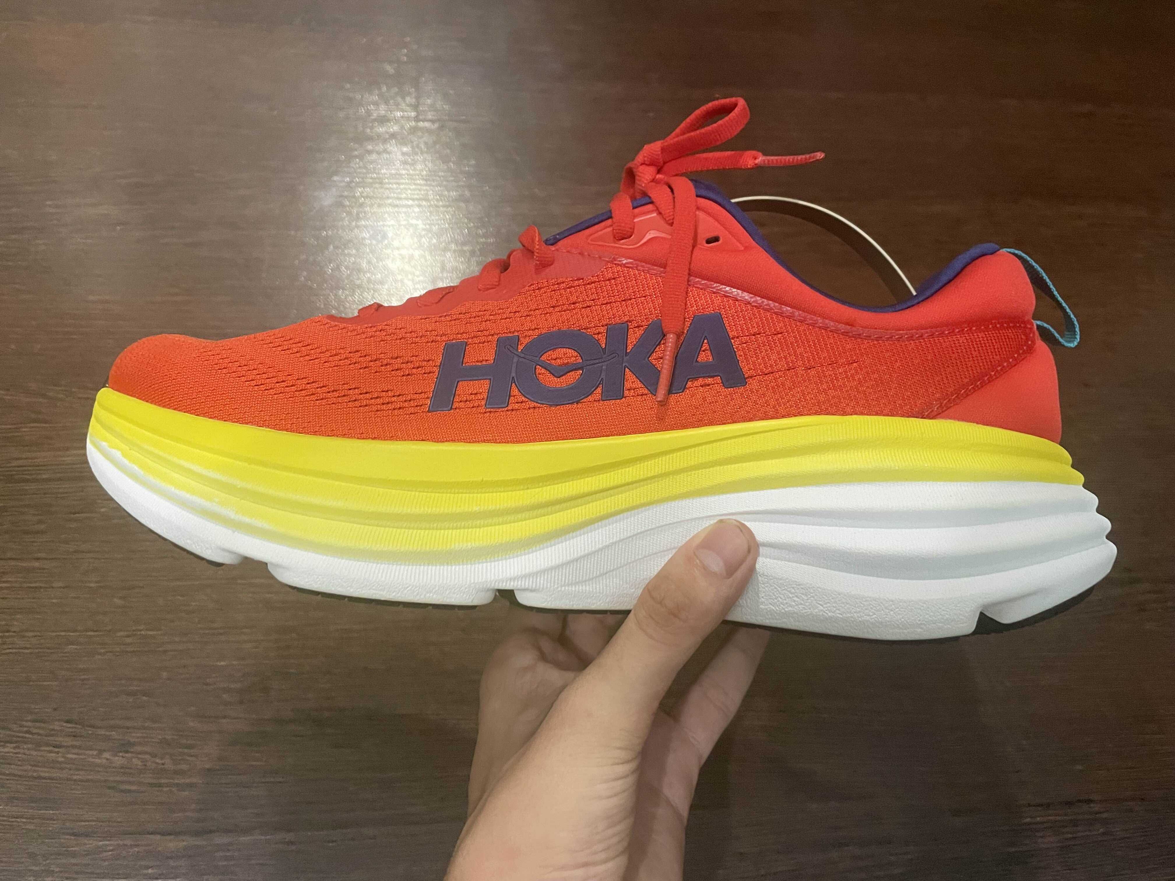 кросівки Hoka M Bondi 8.    Р 44     28см
