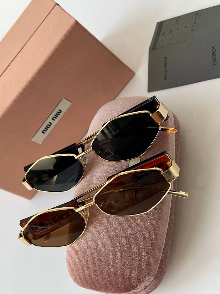 Стильные солнцезащитные очки ромбы miu miu