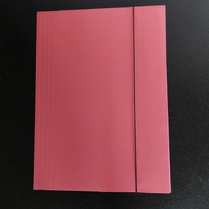 Teczki biurowe A4 /41 szt./ z gumką.*