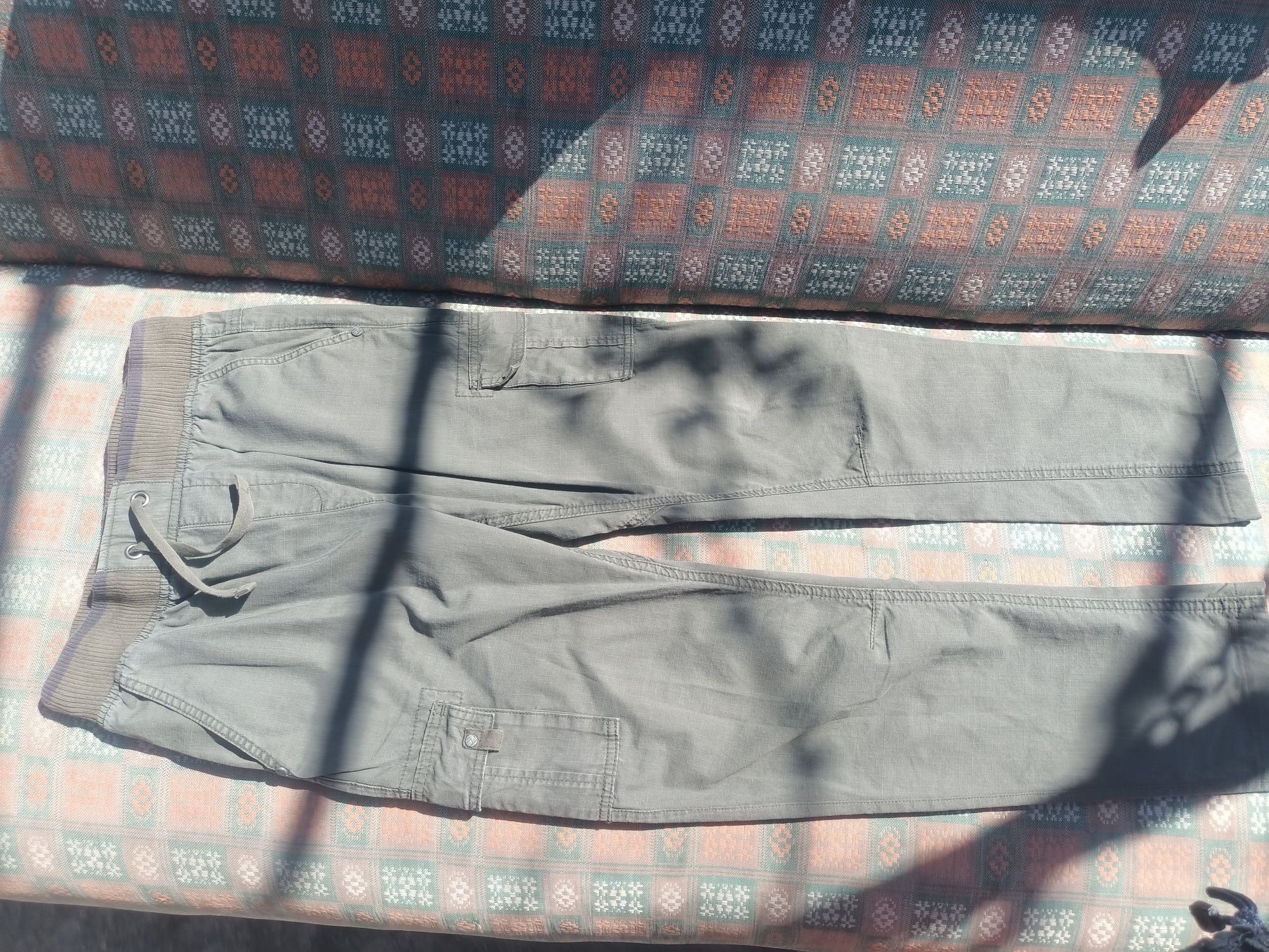 Продам джинси Levis 501,514