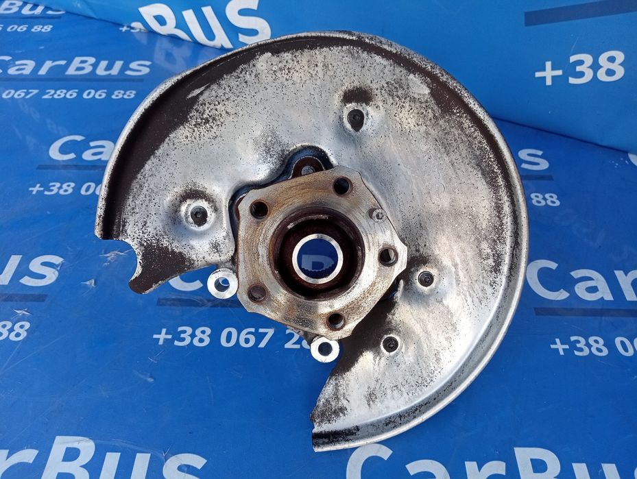 Ступиця кулак цапфа задня права Porsche Macan 95B 2.0 Порш Макан