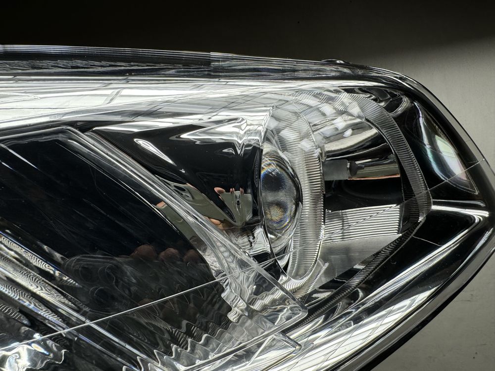 Prawa Lampa Opel Insignia A bi xenon skretny LED prawy reflektor