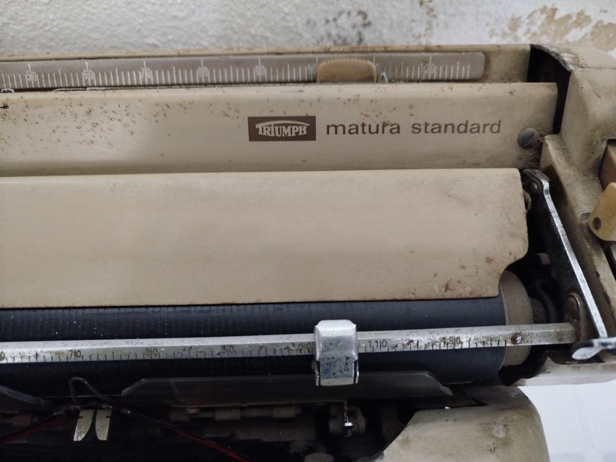 Máquina de escrever Thriumph