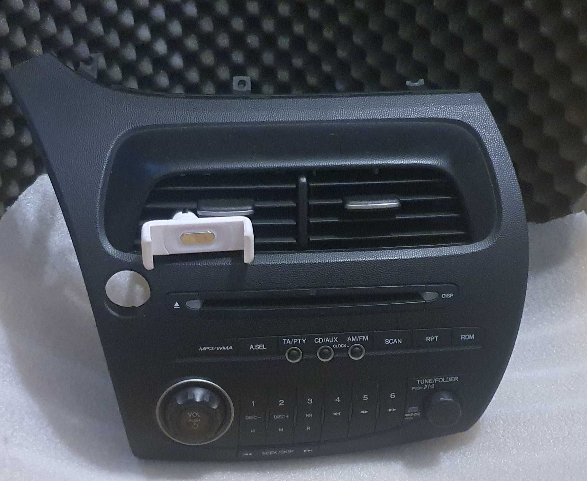 Rádio em perfeitas condições - Honda Civic VIII ( FN/FK ) de 2006