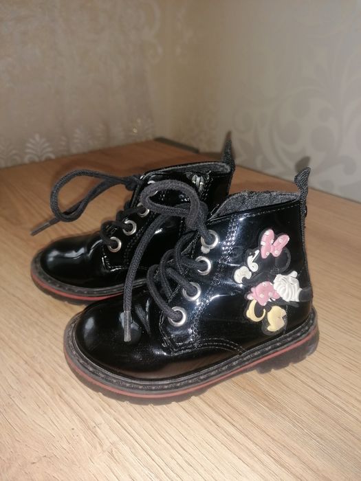 чобітки черевички zara туфлі