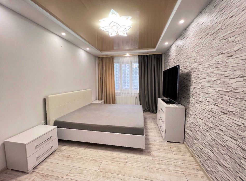 Оренда 1,5к квартири в центрі вул височана є все необхідне для життя