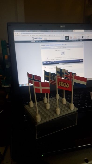 dzis LEGO 492-2 flagi nordyckie i amerykańskie unikat 1966 rok