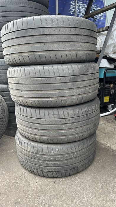 Продам резину Michelin pilot sport 4 245/40 18