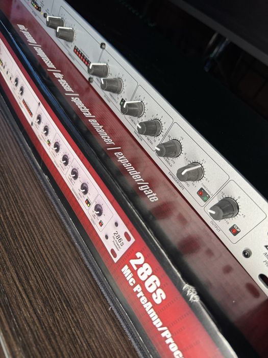 Dbx 286s Микрофонный предусилитель