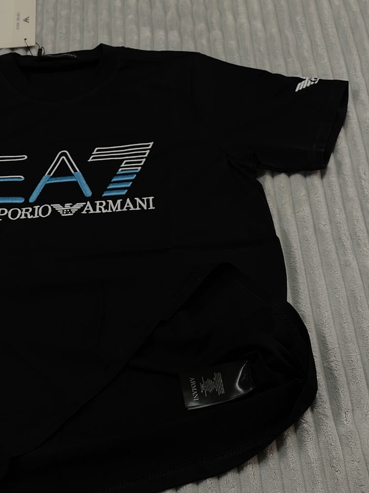 Tshirt Armani Nova