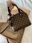 Damska torebka Louis Vuitton Alma BB inicjały MJ skóra monogram LV