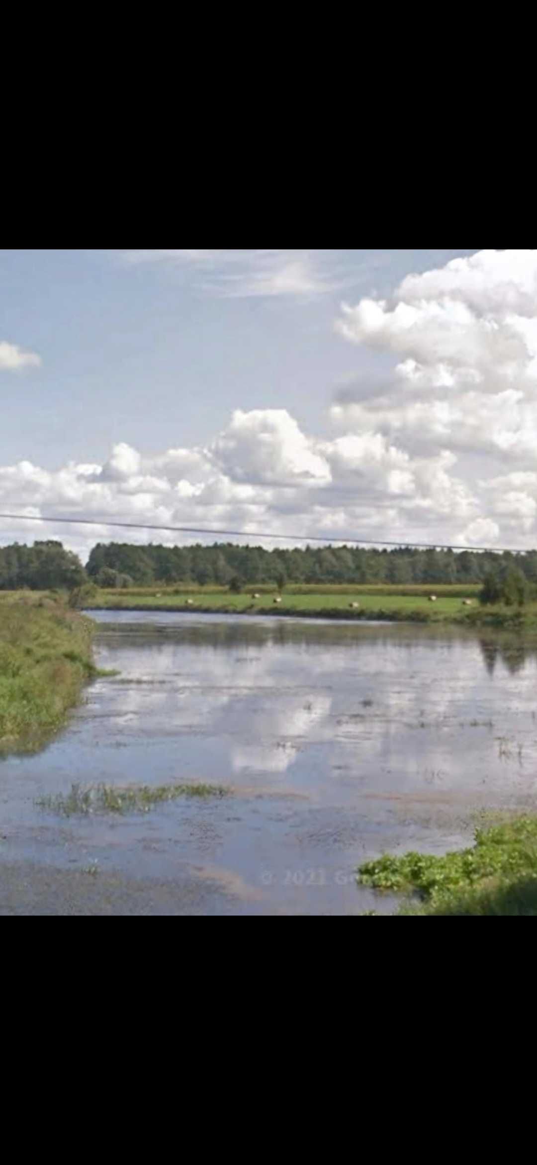 Działka przy zalewie