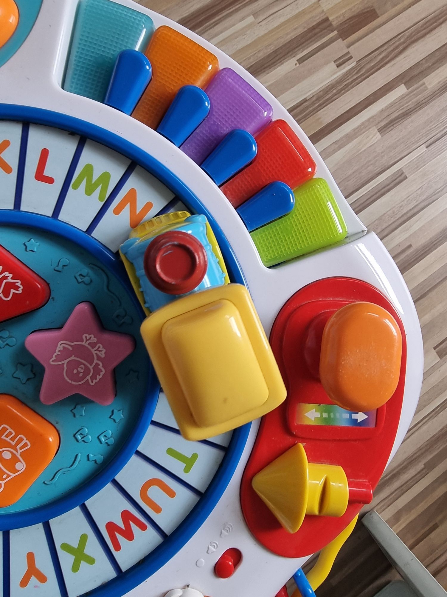 Stoliczek edukacyjny Smily Play