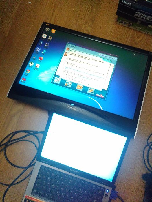 ViewSonic VX2235WM 22" монитор
