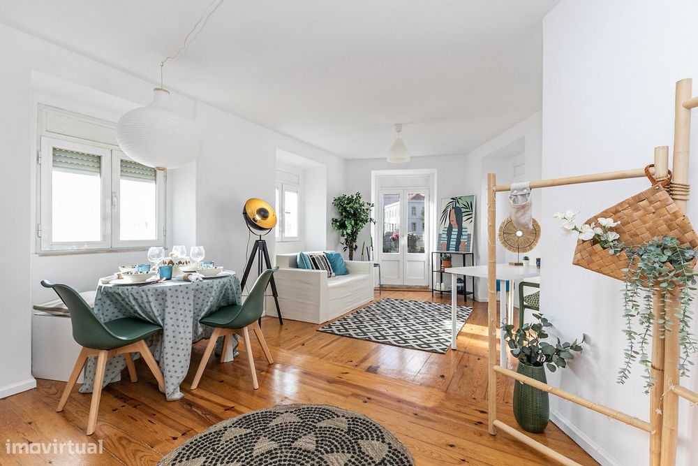 Apartamento T1 totalmente remodelado | São Vicente | Lisboa