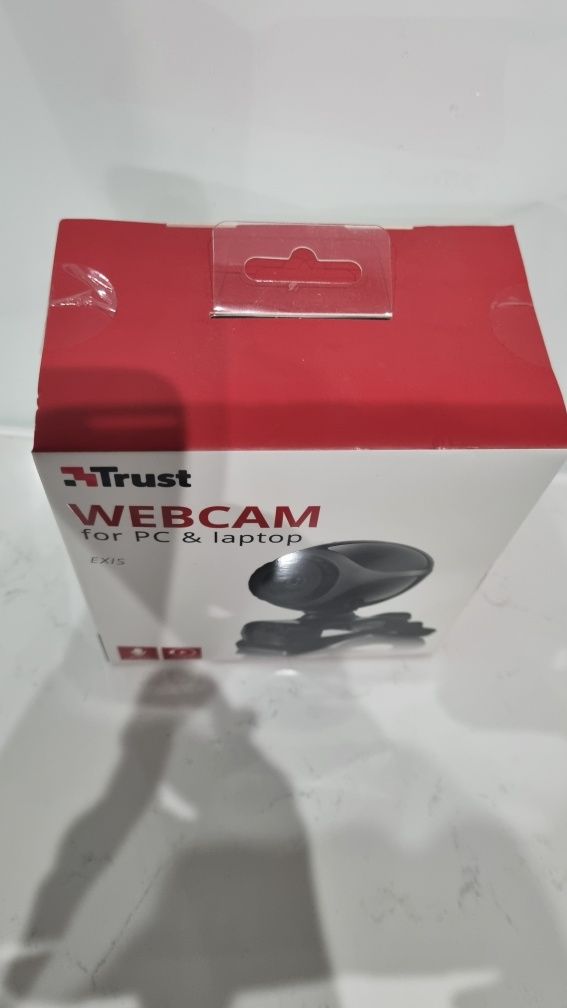 Nowa, Kamera internetowa z mikrofonem