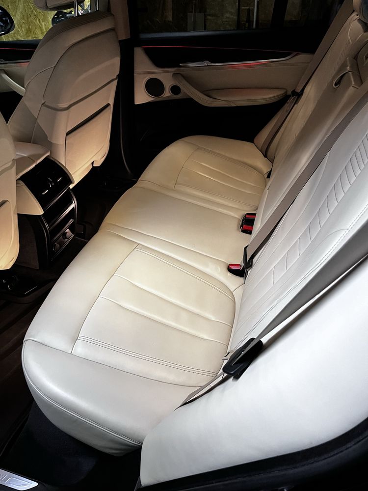 BMW x5 f15 3.0xd 258km. 92 tys/km Polski Salon