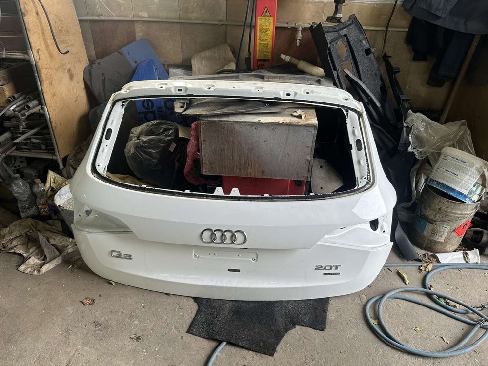 Крышка багажника Audi Q5 8R 80A Q7 4M Q3 83A Фонарь Стекло Обшивка