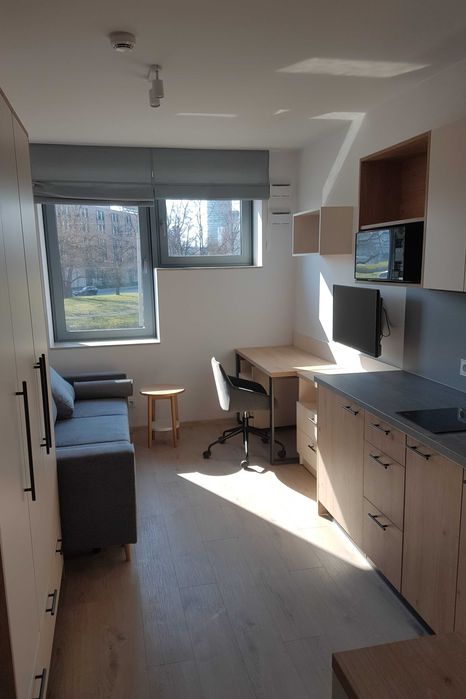 Komfort kawalerka w centrum w Starter3 ul.Dyrekcyjna 1,przy Wroclavii