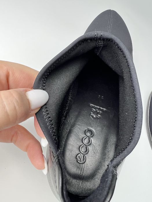 39р. Нові жіночі черевики Ecco