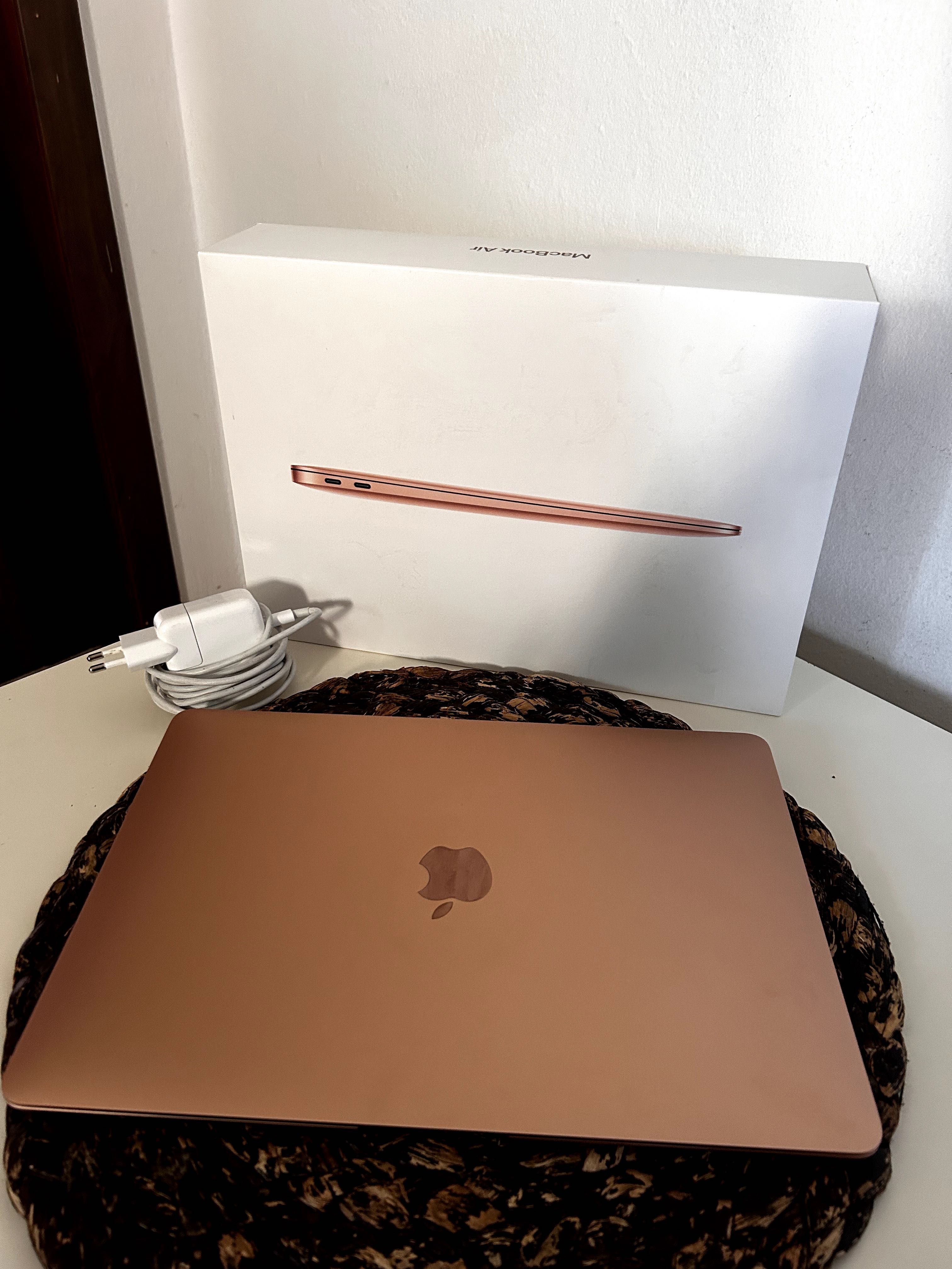 mcbook air M1 JAK NOWY