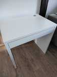 Biurko Micke IKEA