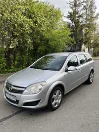 Opel Astra H kombi 1.9 cdti