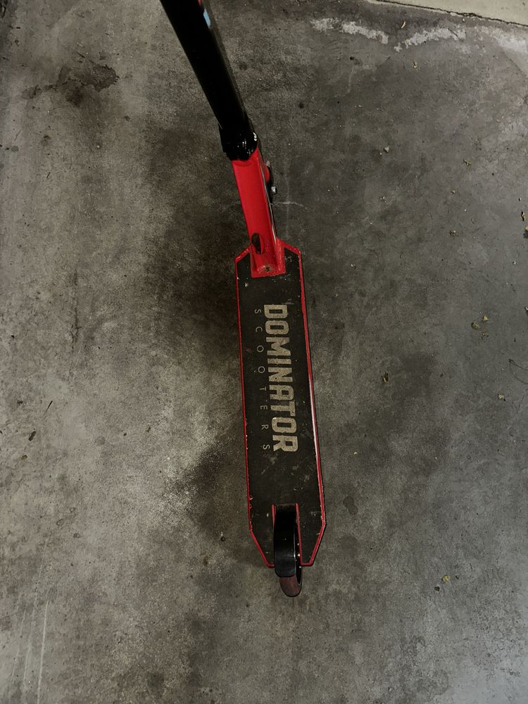 Hulajnoga Dominator do tricków