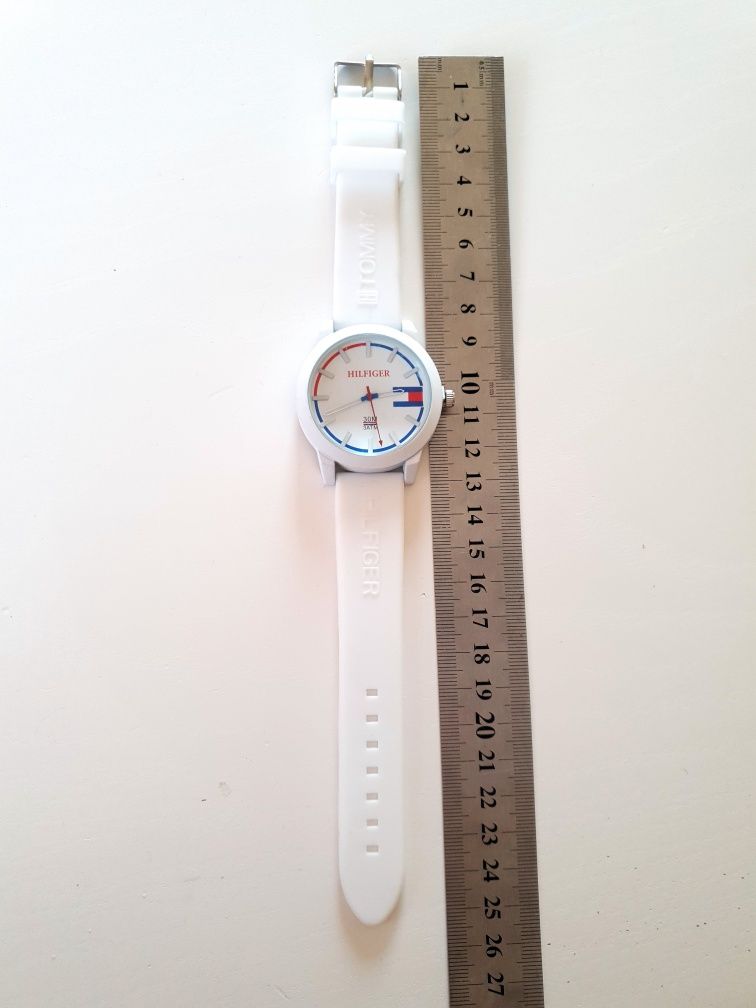 Zegarek biały Tommy Hilfiger biały