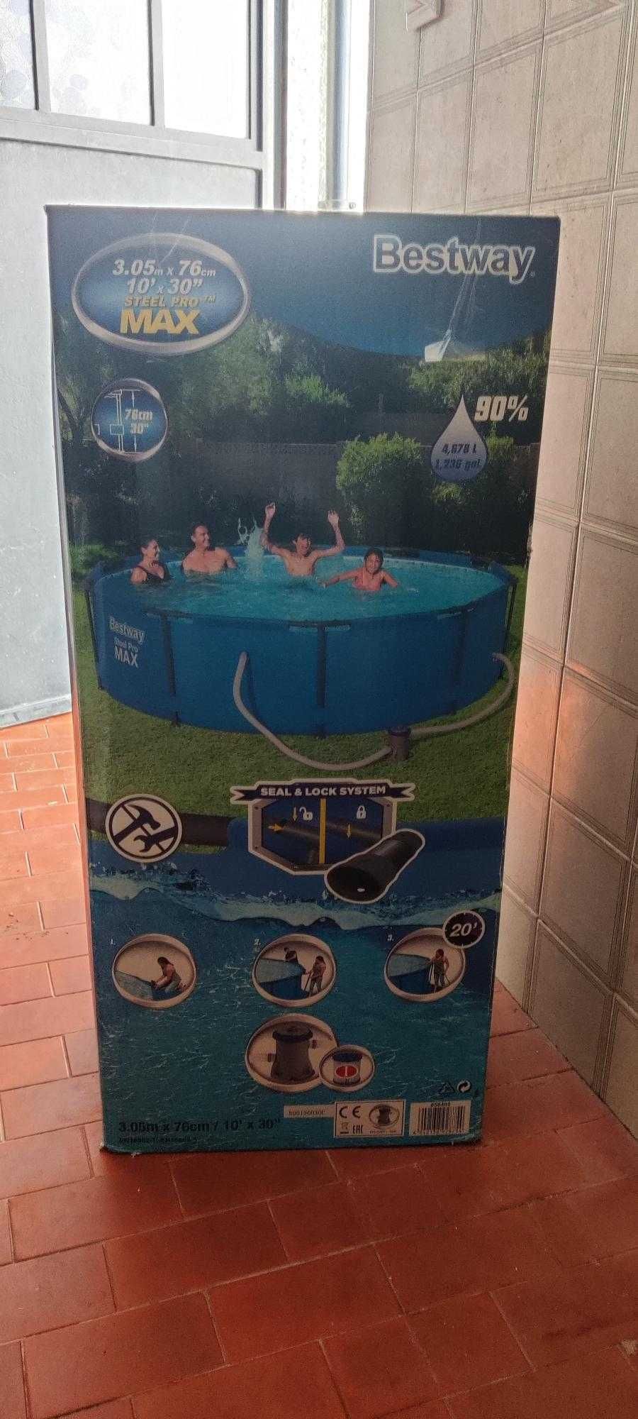 Piscina Bestway Steel Pro305 x 76 cm + Bomba Areia Bestway 58515