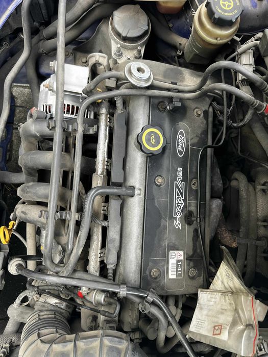 Ford fokus mk1 2000r