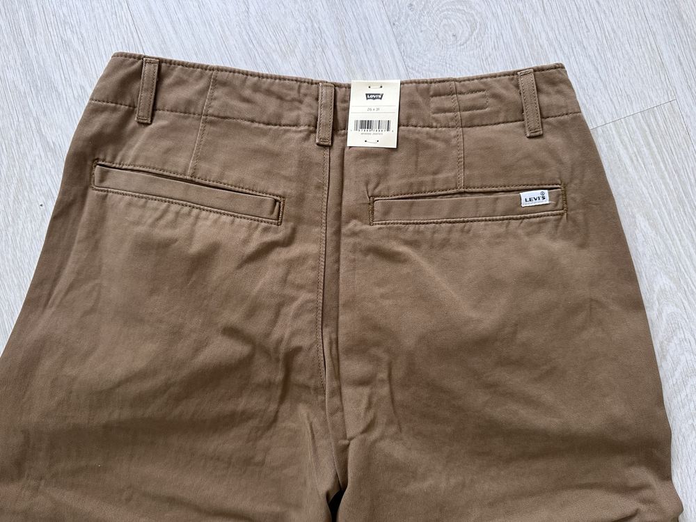 Levis жіночі штани