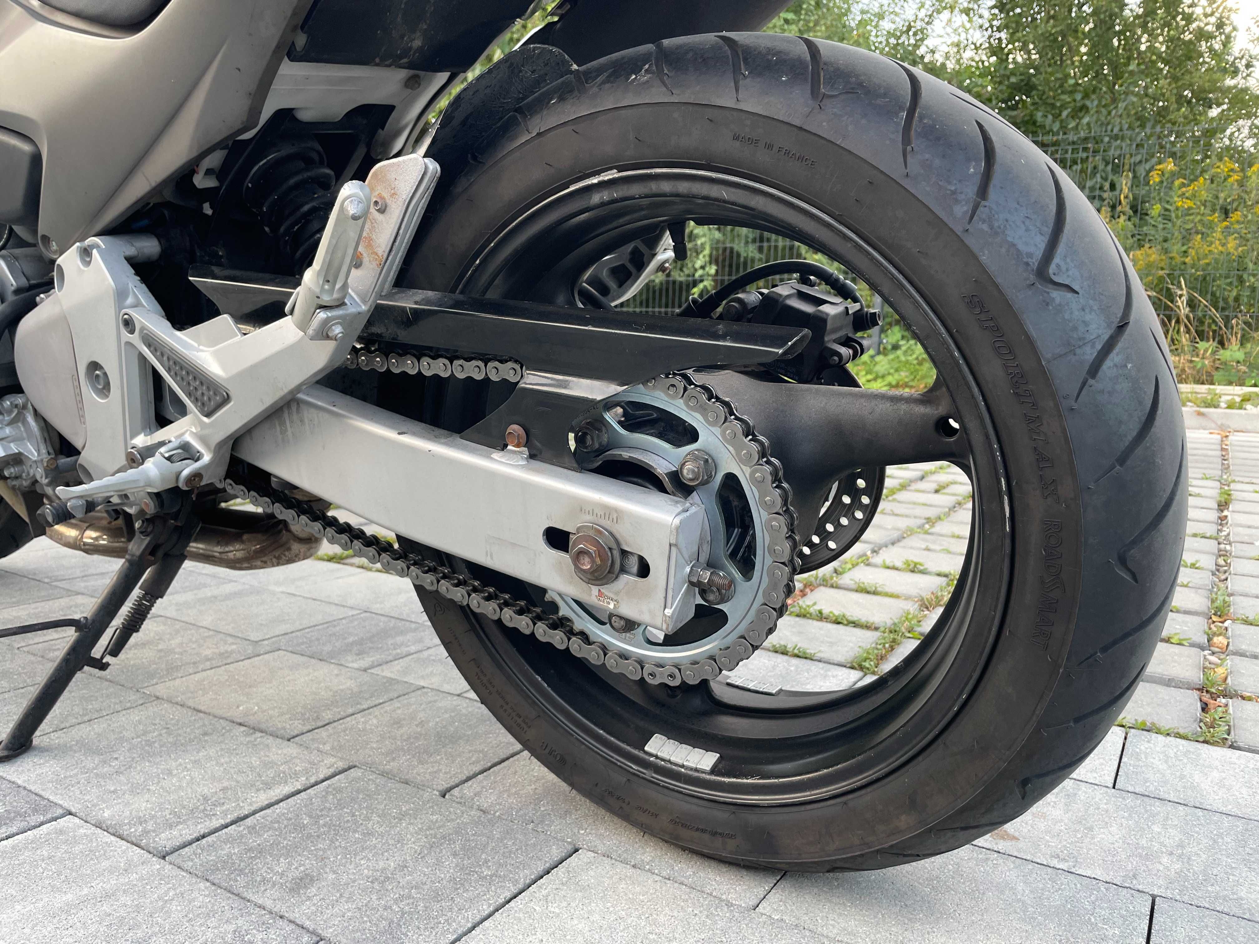 Śliczna i Niezawodna - HONDA HORNET PC36