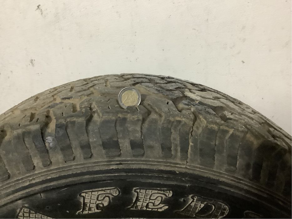 Pneu Fedima Fronteira all-terrain usado 265/70/16