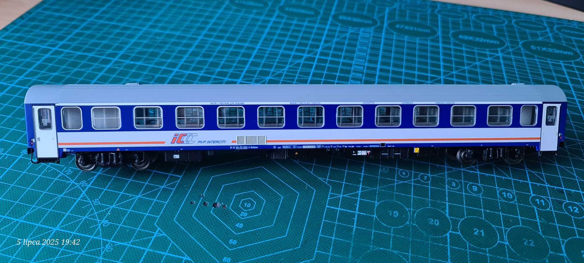 H0 Zestaw wagonów kuszetek typu 134Ab Acme 55093 Nowy