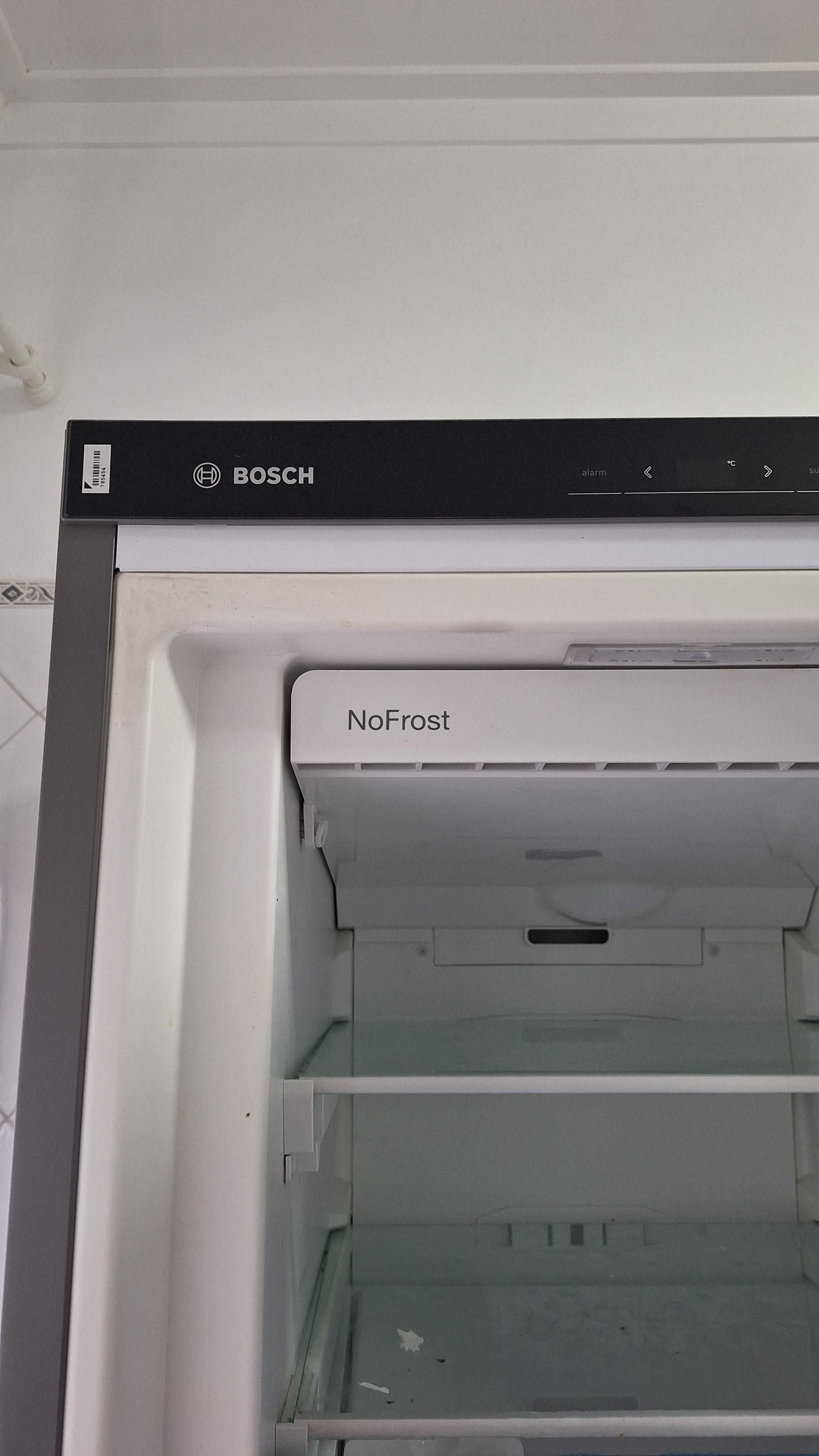 Arca Congeladora Vertical Bosch