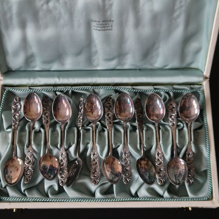 Srebrne sztućce, srebrne łyżeczki