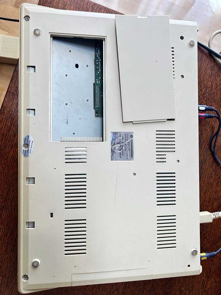 Monitor COMMODORE 1802
