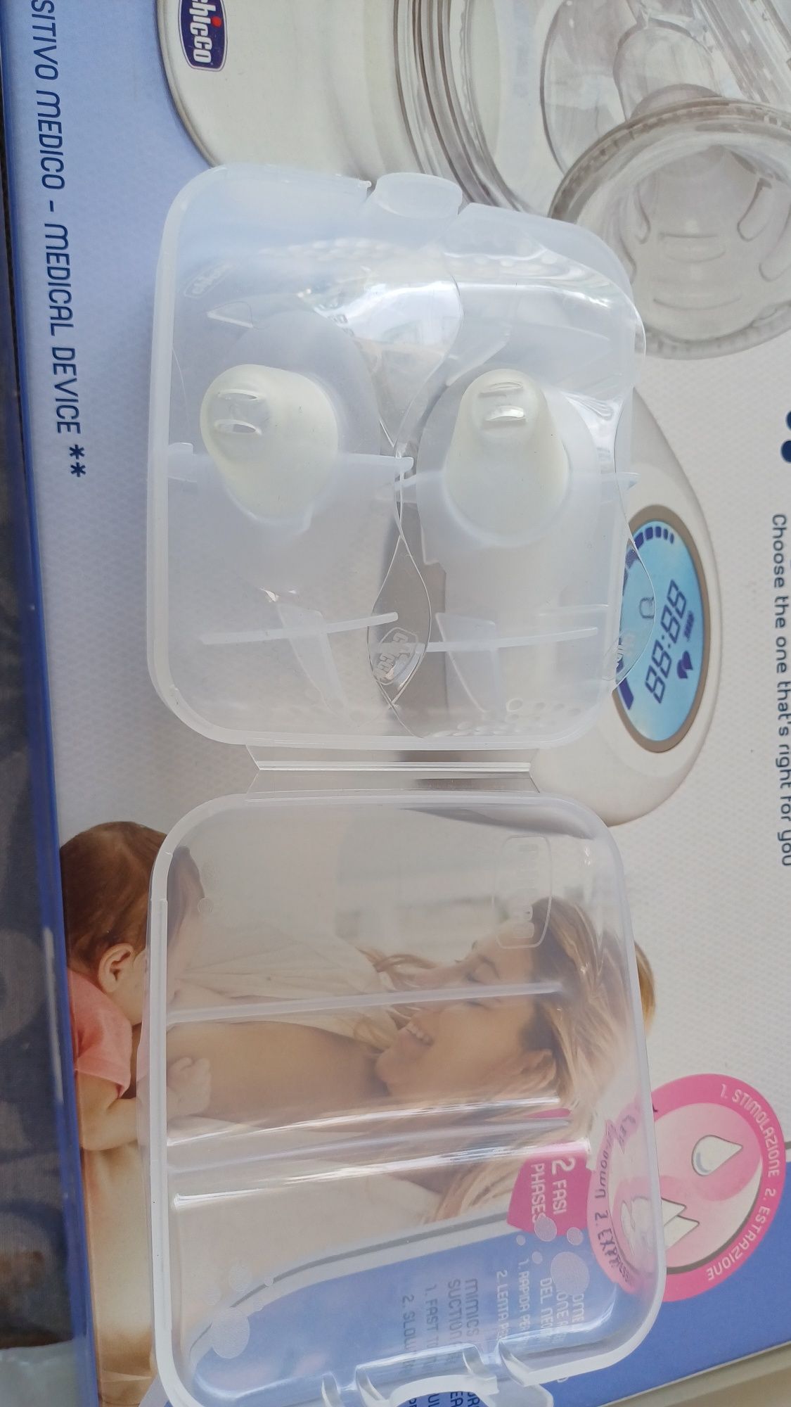 Bomba automática Chicco e extras