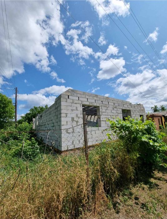 Вороніна. Продається розпочате будівництво дачного будинку .