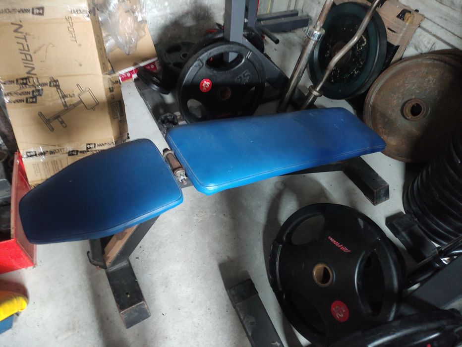 Ławka ławeczka do ćwiczeń regulowana stojaki gryf olimpijski 207,5kg