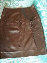 коричневый кожзам юбка из кожзама (не дошитая)