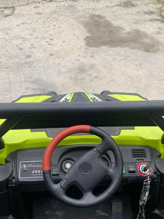 Vendo jeep a bateria