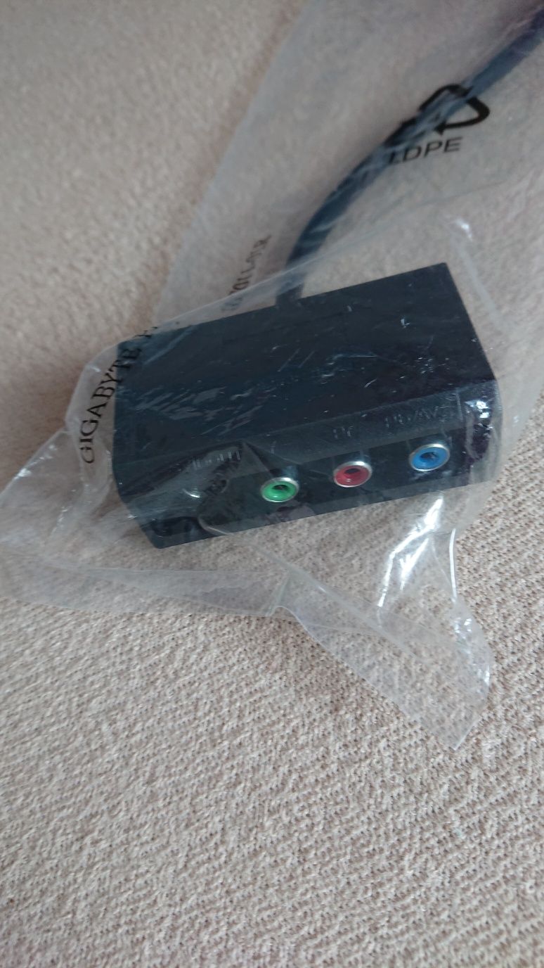 Adapter Svidout Y Pr Pb/AV Gigabyte