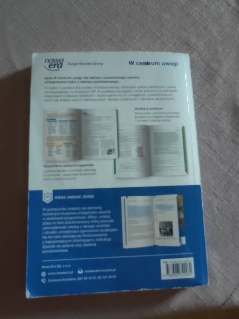 W centrum uwagi 3 podręcznik wiedzą o społeczeństwie